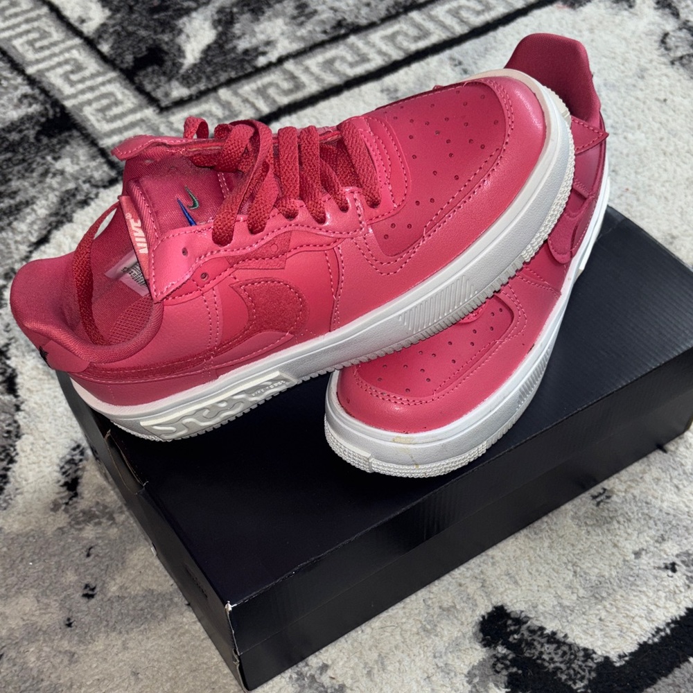 Nike Air Force Fontanka Rose Sneakers